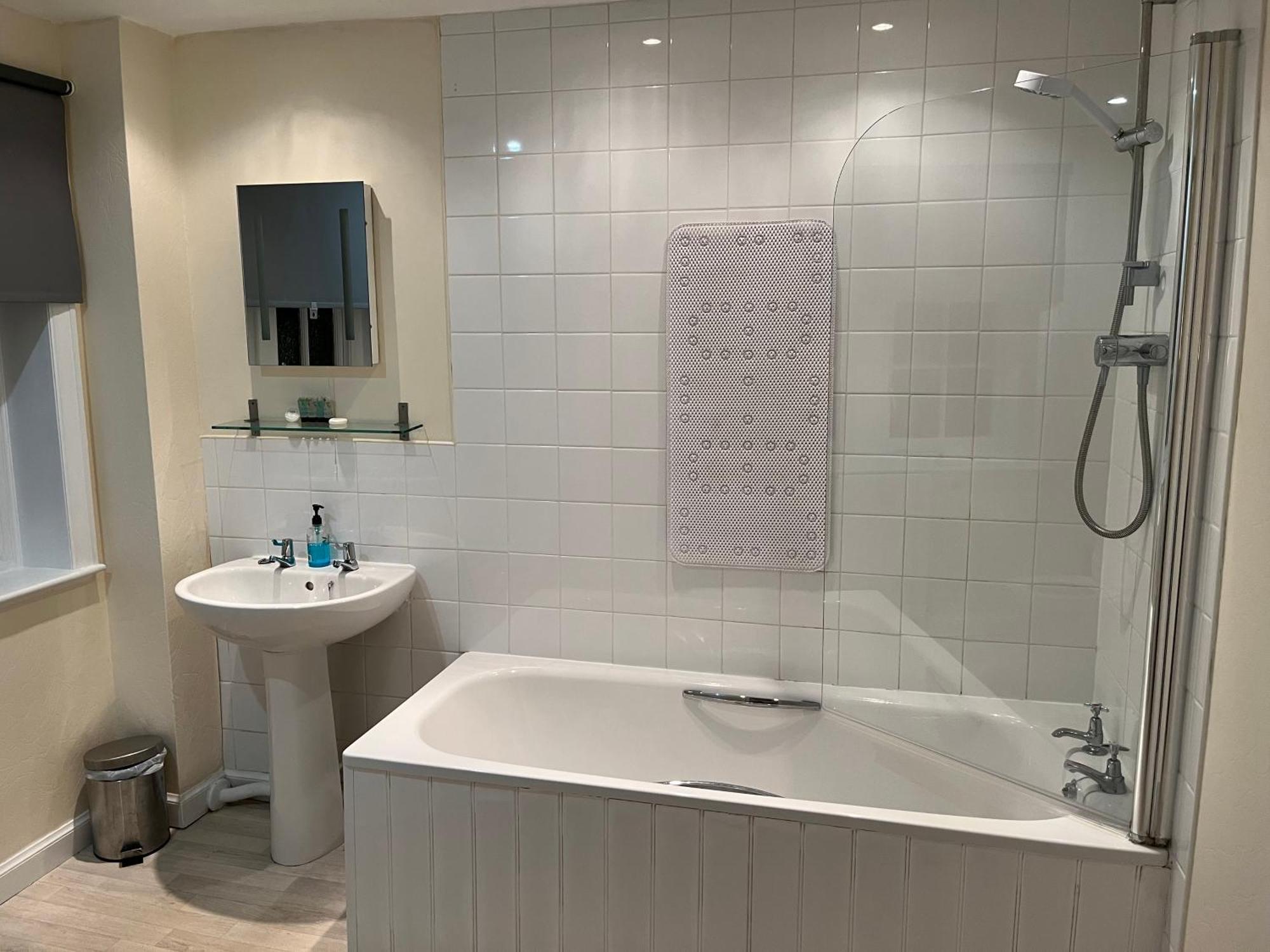 Ford Village Bed & Breakfast Екстер'єр фото